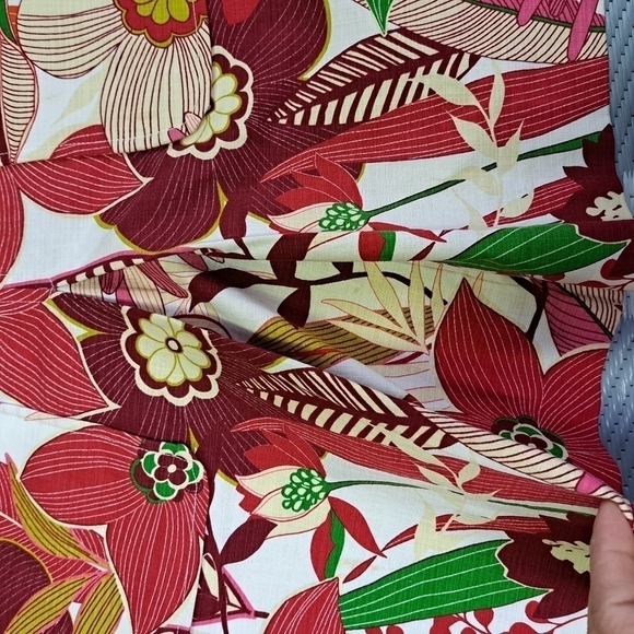 Etcetera Womens Skirt Floral with Double Front Pockets and a Pleat - Picture 5 of 10